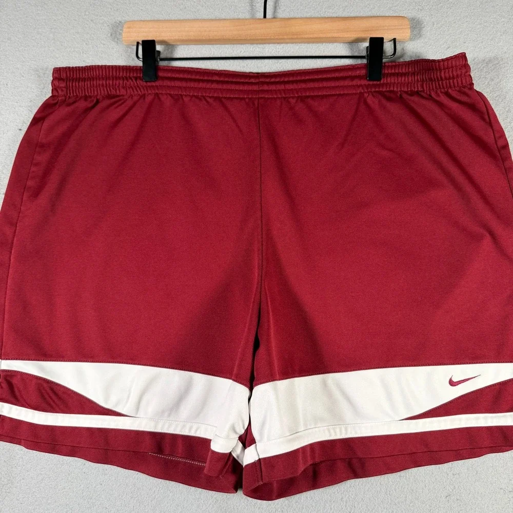 Vintage Nike Men XL Athletic Basketball Shorts Maroon White Swoosh Elastic Waist